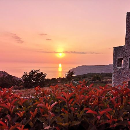 Sunset View Stone House, Areopoli Maniヴィラ エクステリア 写真